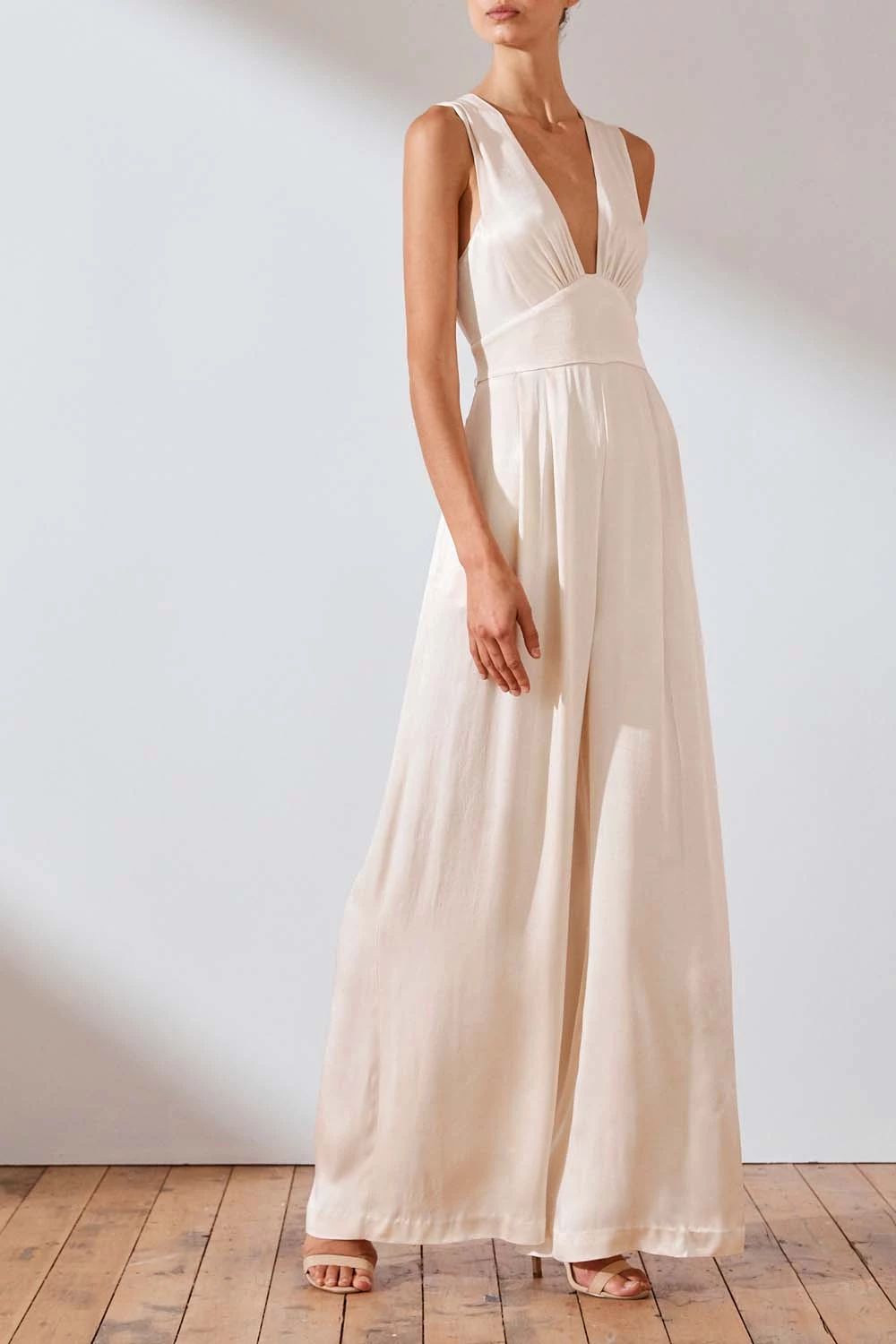 Shona Joy Jefferson Plunged Jumpsuit 4 Shona Joy Jefferson Plunged Jumpsuit