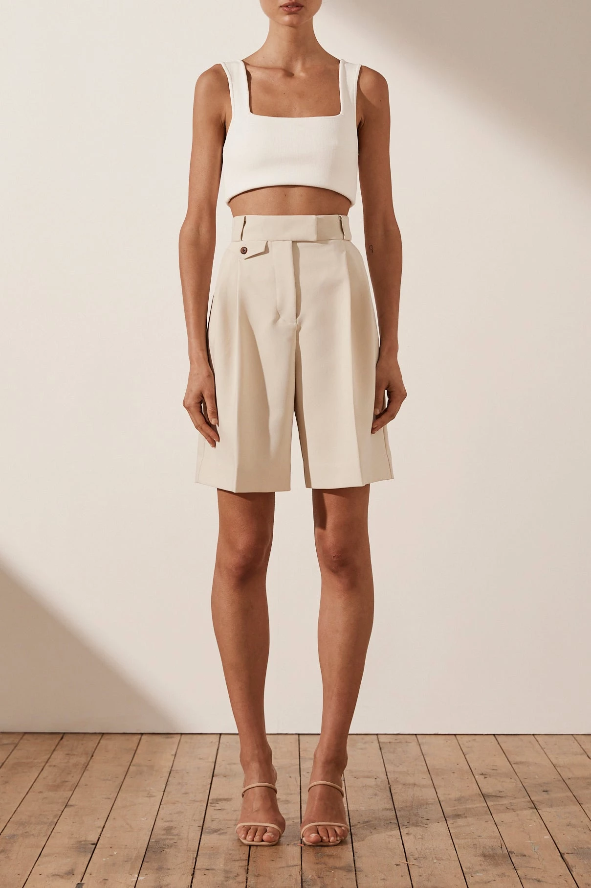 Shona Joy Ivy High Waist Tailored Shorts Bone 3 Shona Joy Ivy High Waist Tailored Shorts Bone