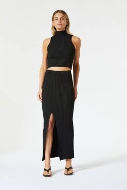 San Sloane Robbie High Neck Rib Top Black