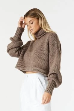 San Sloane American Woman Knit Earth