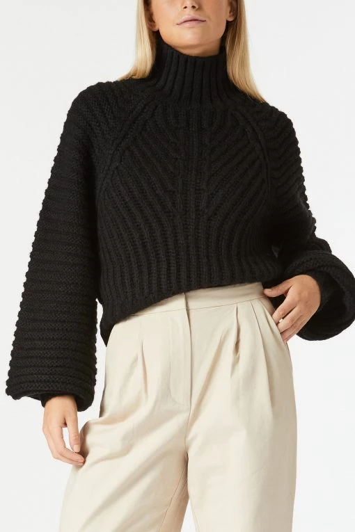 San Sloane Karsyn Knit Black