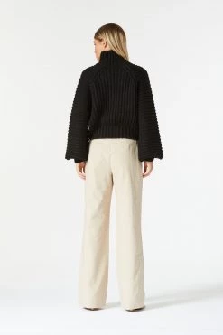 San Sloane Karsyn Knit Black