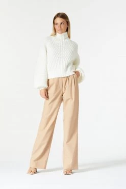 San Sloane Karsyn Knit White 19 San Sloane Karsyn Knit White