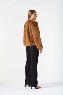 San Sloane Margot Faux Fur Jacket Toffee