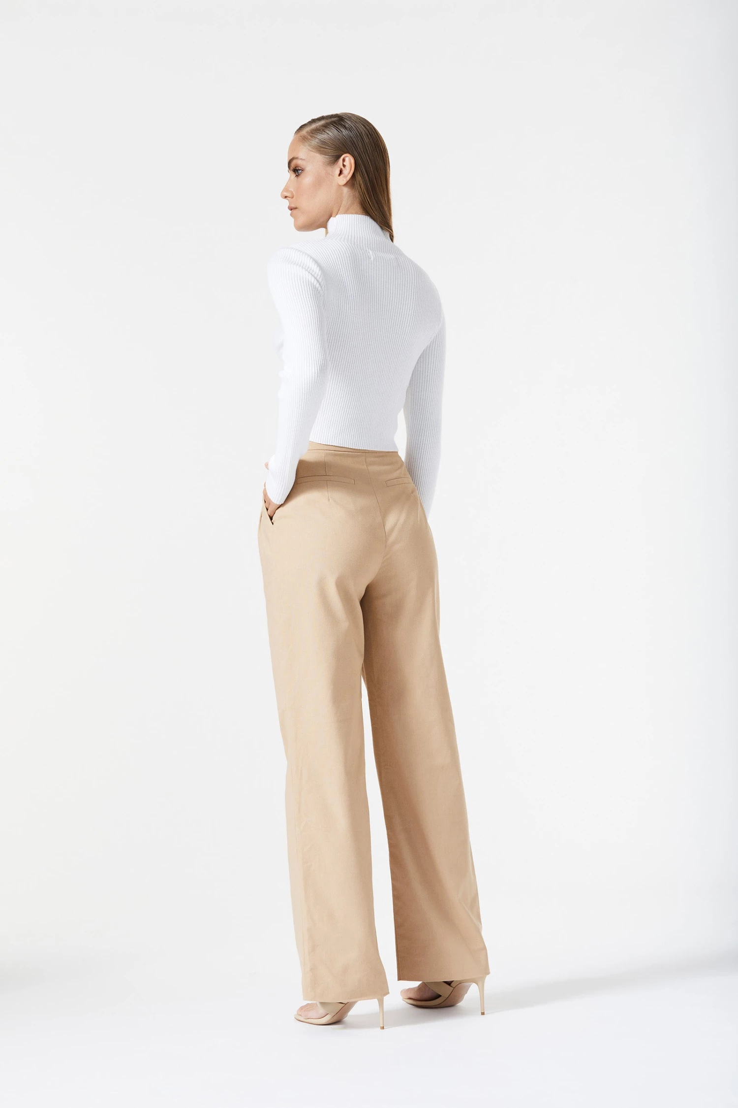 San Sloane Theron LS Rib Knit Top White 5 San Sloane Theron LS Rib Knit Top White