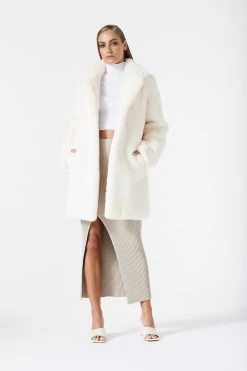 San Sloane Andromeda Faux Fur Jacket Cream
