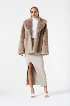 San Sloane Dahlia Faux Fur Jacket Taupe
