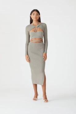 San Sloane Pearce Midi Dress