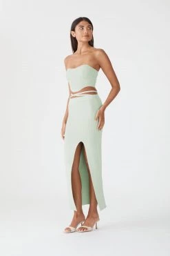New Arrivals San Sloane Zafira Rib Strapless Top 11 New Arrivals San Sloane Zafira Rib Strapless Top