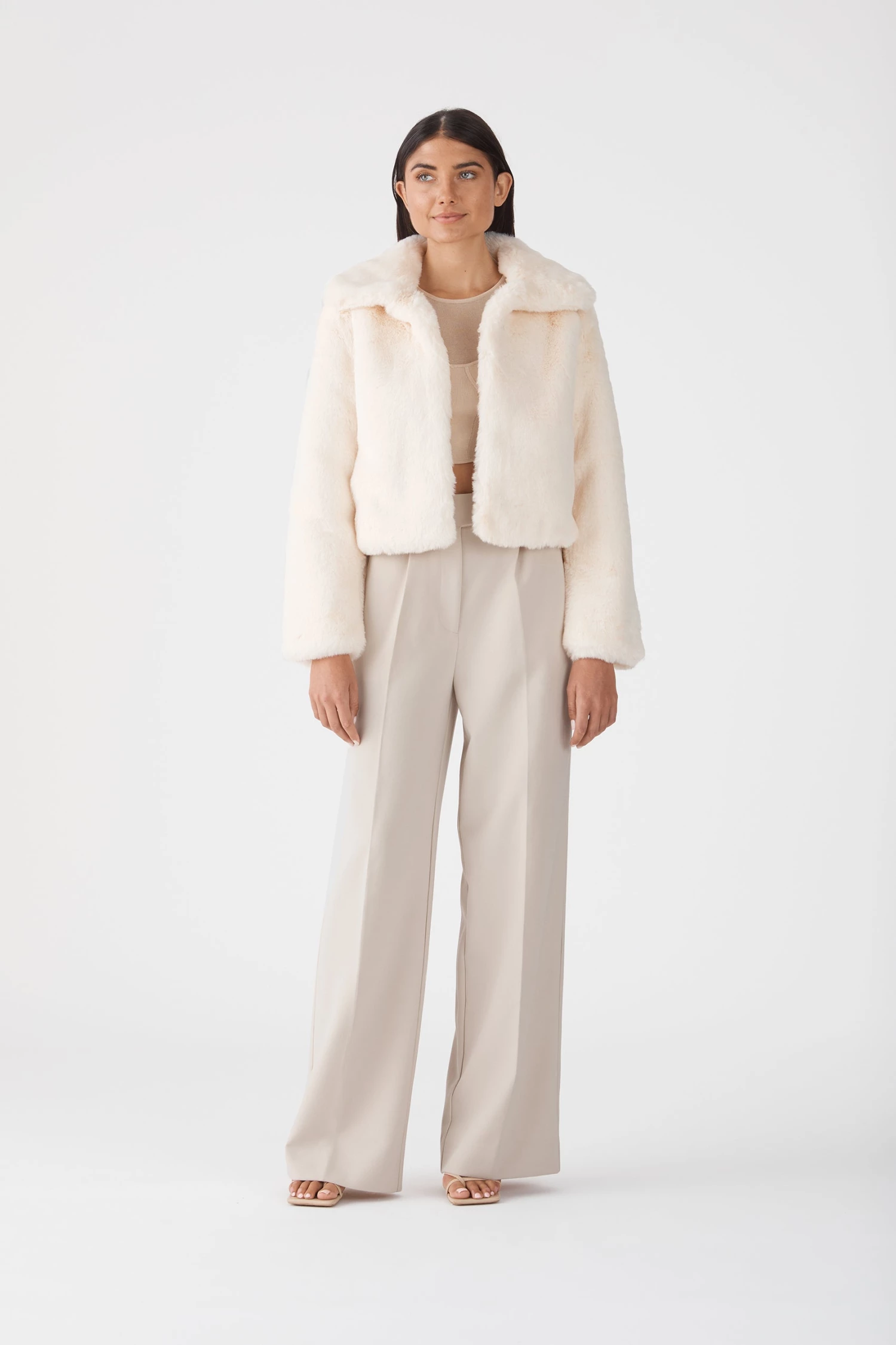 New Arrivals San Sloane Lyra Faux Fur Jacket Cream 3 New Arrivals San Sloane Lyra Faux Fur Jacket Cream