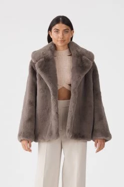 San Sloane Dahlia Faux Fur Jacket