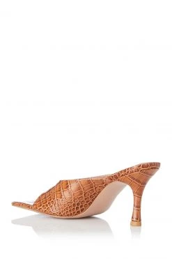 Alias Mae Flynn Heels Tan Croc