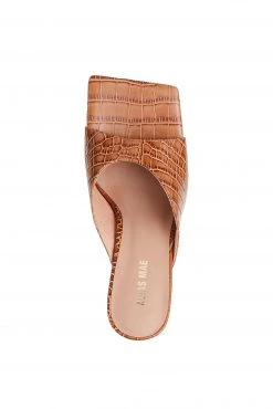 Alias Mae Flynn Heels Tan Croc