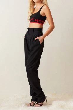 Bec And Bridge Wipe Out Crop