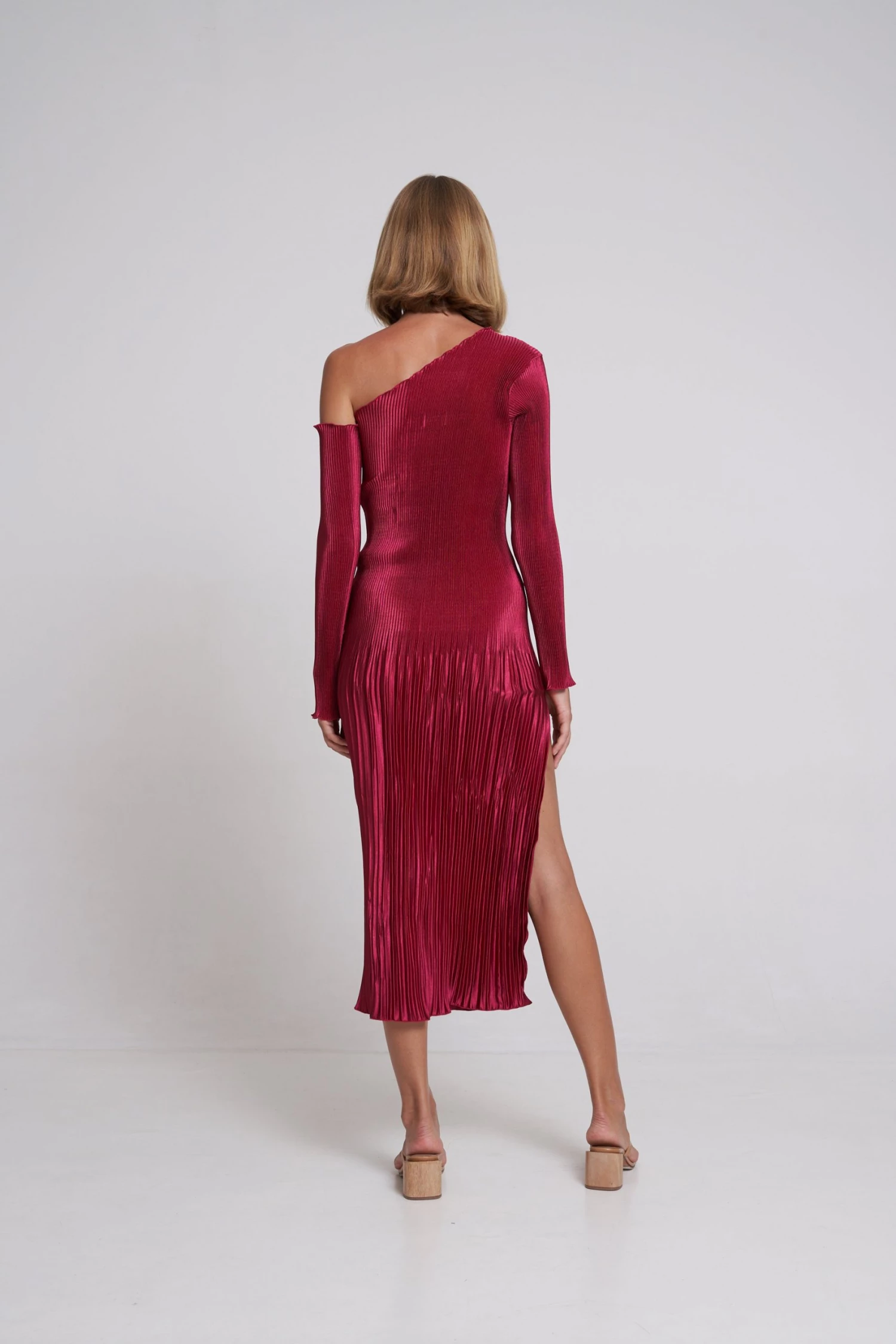 LIDEE Woman New Arrivals L'idee Woman Gigi Cold Shoulder Gown 5 LIDEE Woman New Arrivals L'idee Woman Gigi Cold Shoulder Gown