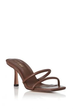 Alias Mae Lilian Mocha