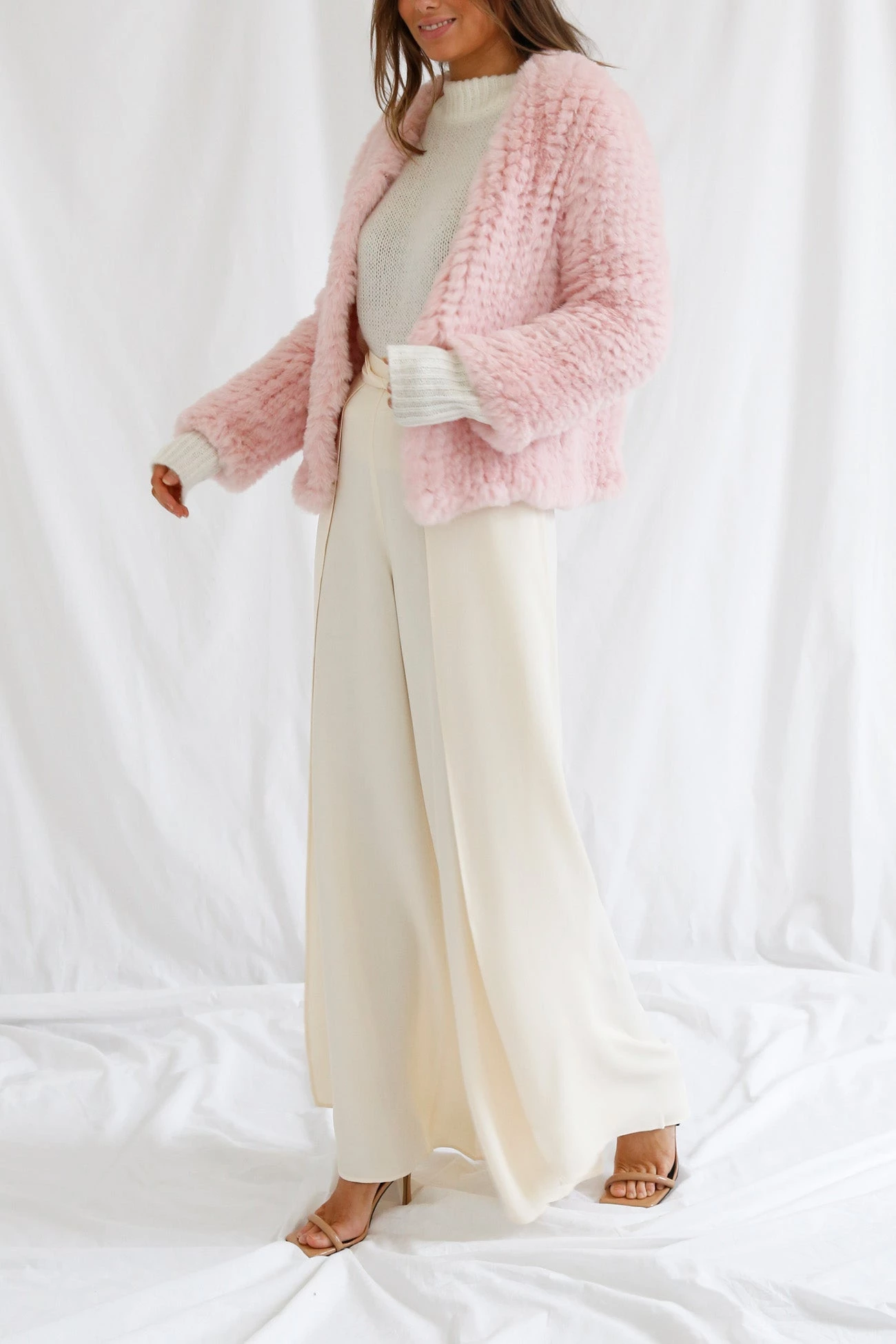 San Sloane Claudia Faux Fur Jacket Pale Pink 5 San Sloane Claudia Faux Fur Jacket Pale Pink