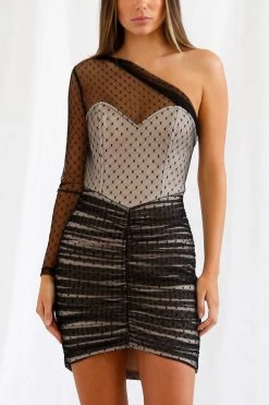 San Sloane Carmen Dress