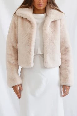 San Sloane Lyra Faux Fur Jacket Beige