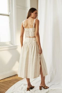 Mon Renn Basket Crop Top