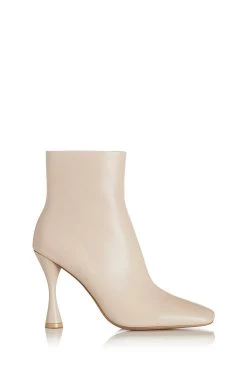 Alias Mae Meya Cream