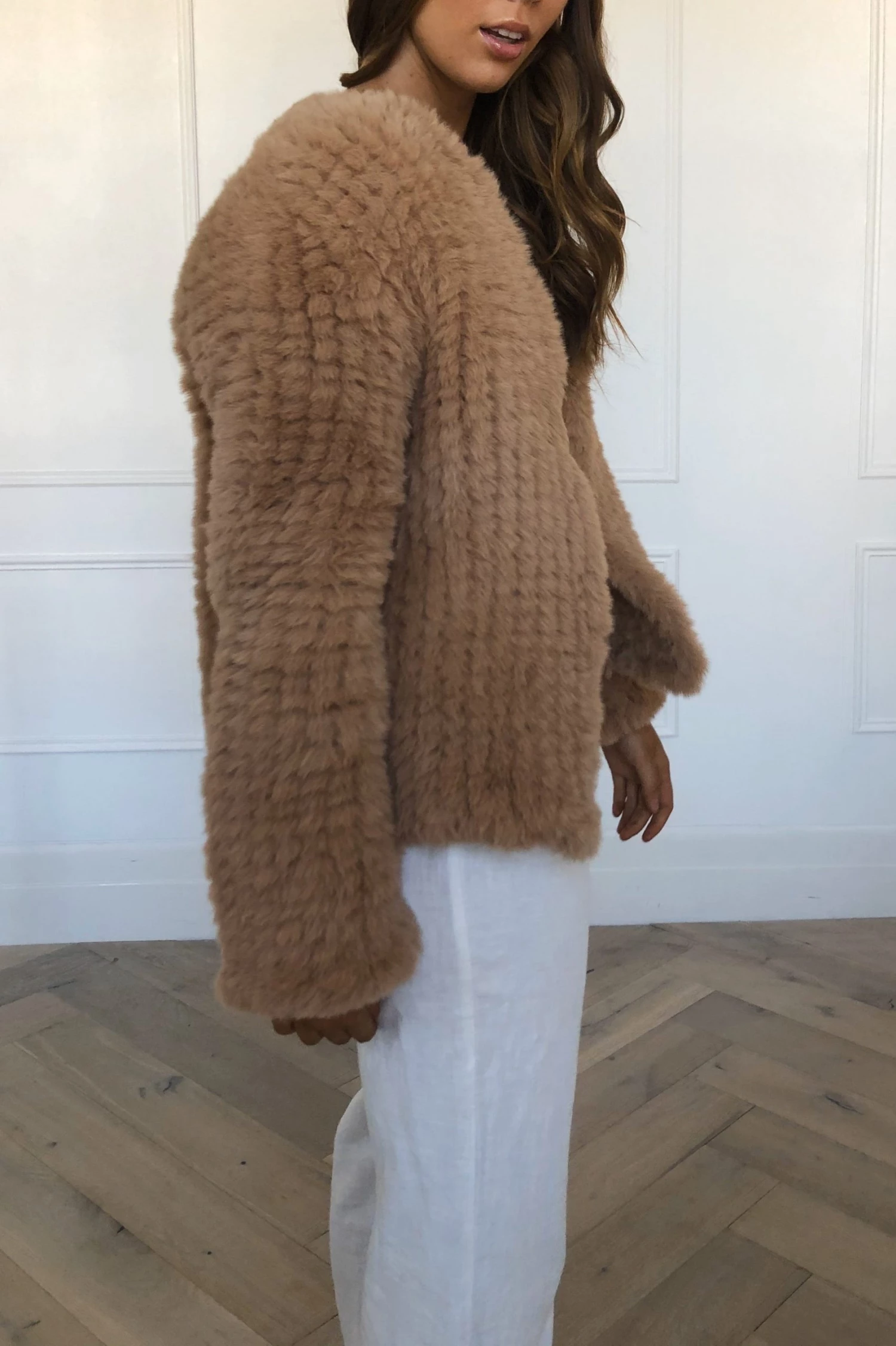 San Sloane Claudia Faux Fur Jacket Toffee 5 San Sloane Claudia Faux Fur Jacket Toffee