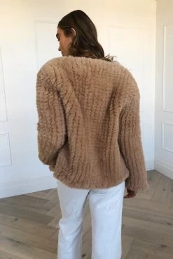 San Sloane Claudia Faux Fur Jacket Toffee 11 San Sloane Claudia Faux Fur Jacket Toffee