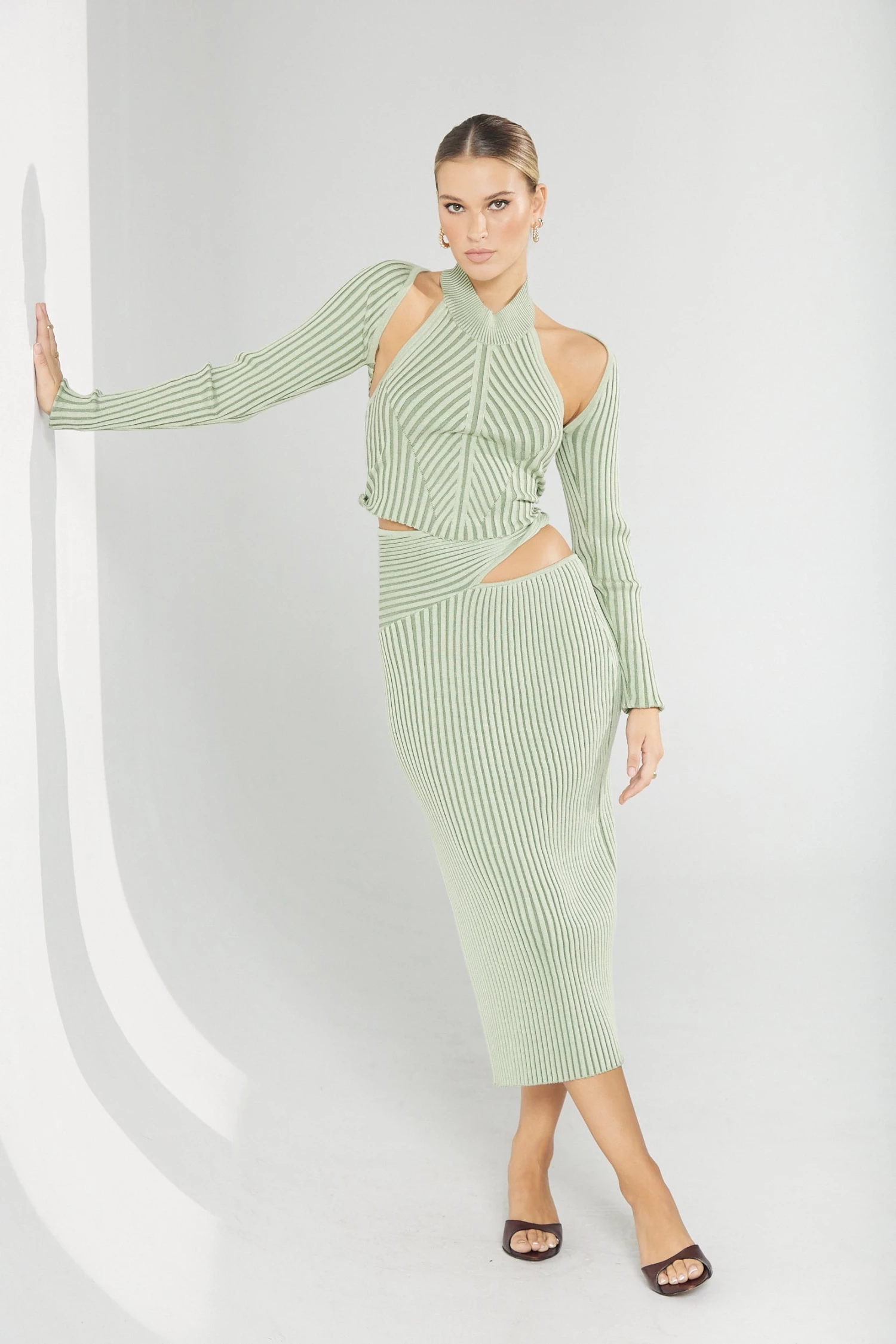 Sets Sovere Pivot Knit Midi Skirt Spearmint 7 Sets Sovere Pivot Knit Midi Skirt Spearmint