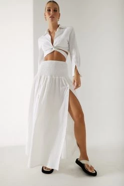 Sets Sovere Alto Wrap And Tie Crop Shirt