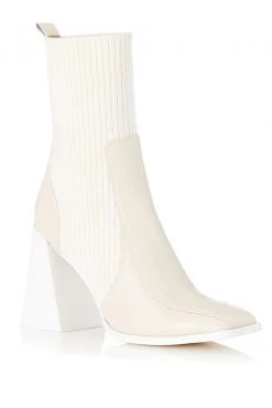 Alias Mae Tia Boot Bone Tumble Leather