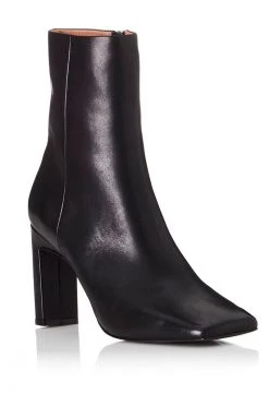 Alias Mae Yolanda Black