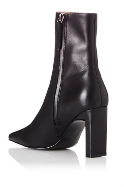 Alias Mae Yolanda Black