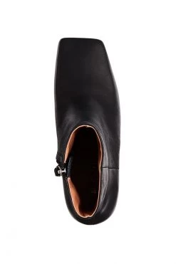 Alias Mae Yolanda Black