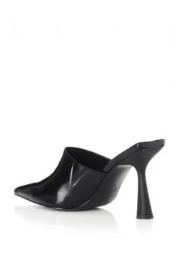 Alias Mae Zola Black Leather