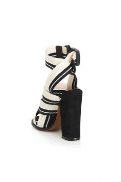 Alias Mae Aaliya Nude Black