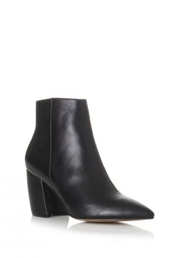 Alias Mae Akaara Boot Black