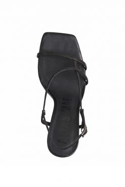 Alias Mae Autumn Black Leather