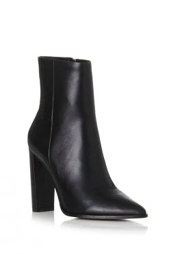 Alias Mae Blair Black