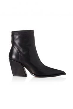 Alias Mae Knife Black Soft Leather