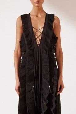 Shona Joy Julieta Pleated Maxi Dress